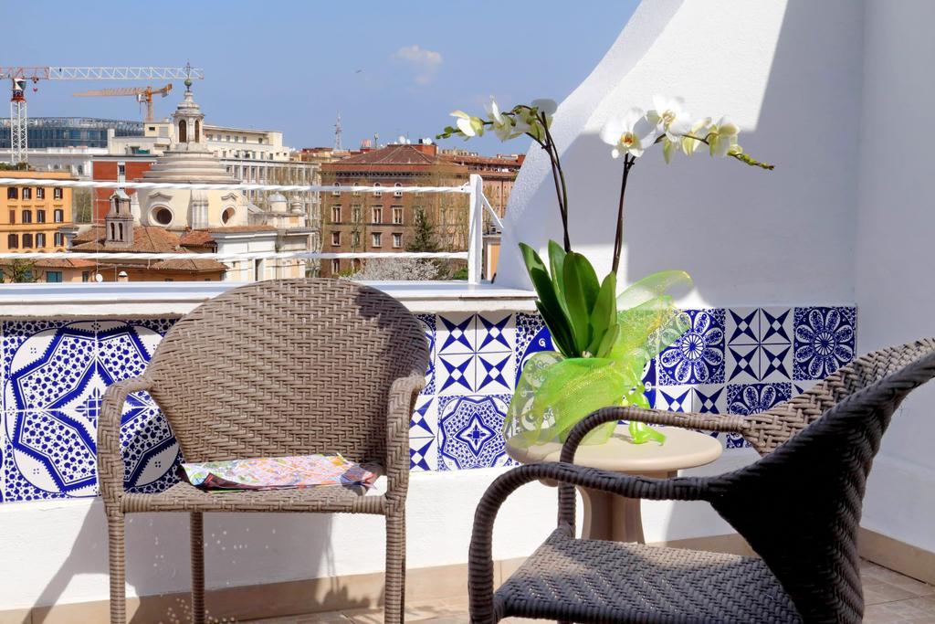 Colosseum Terrace Suite Roma Exterior foto