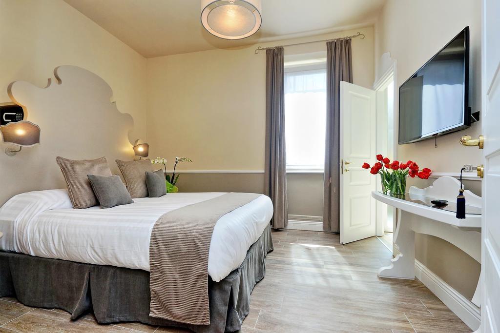 Colosseum Terrace Suite Roma Exterior foto