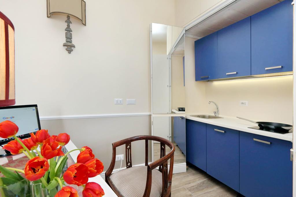 Colosseum Terrace Suite Roma Exterior foto