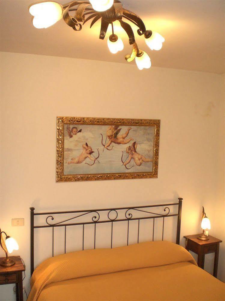 Colosseum Terrace Suite Roma Exterior foto